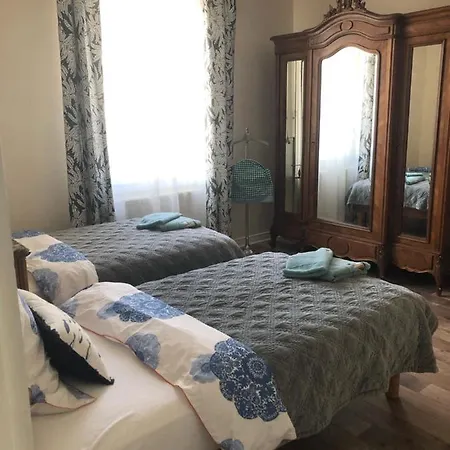 Cote Pecheur A Bed and breakfast Honfleur